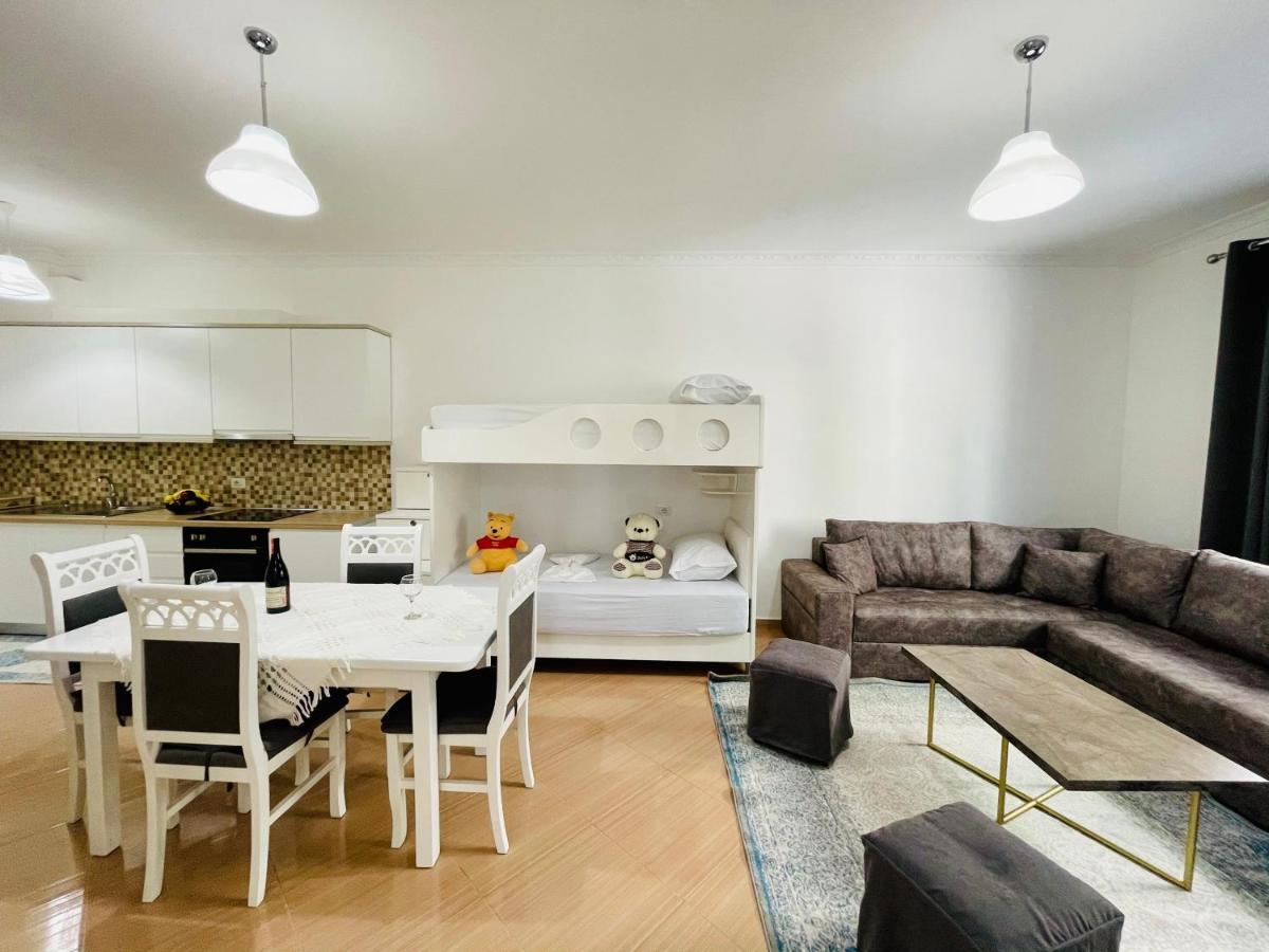 Vlorë Jico Travel - Bani Apartments מראה חיצוני תמונה