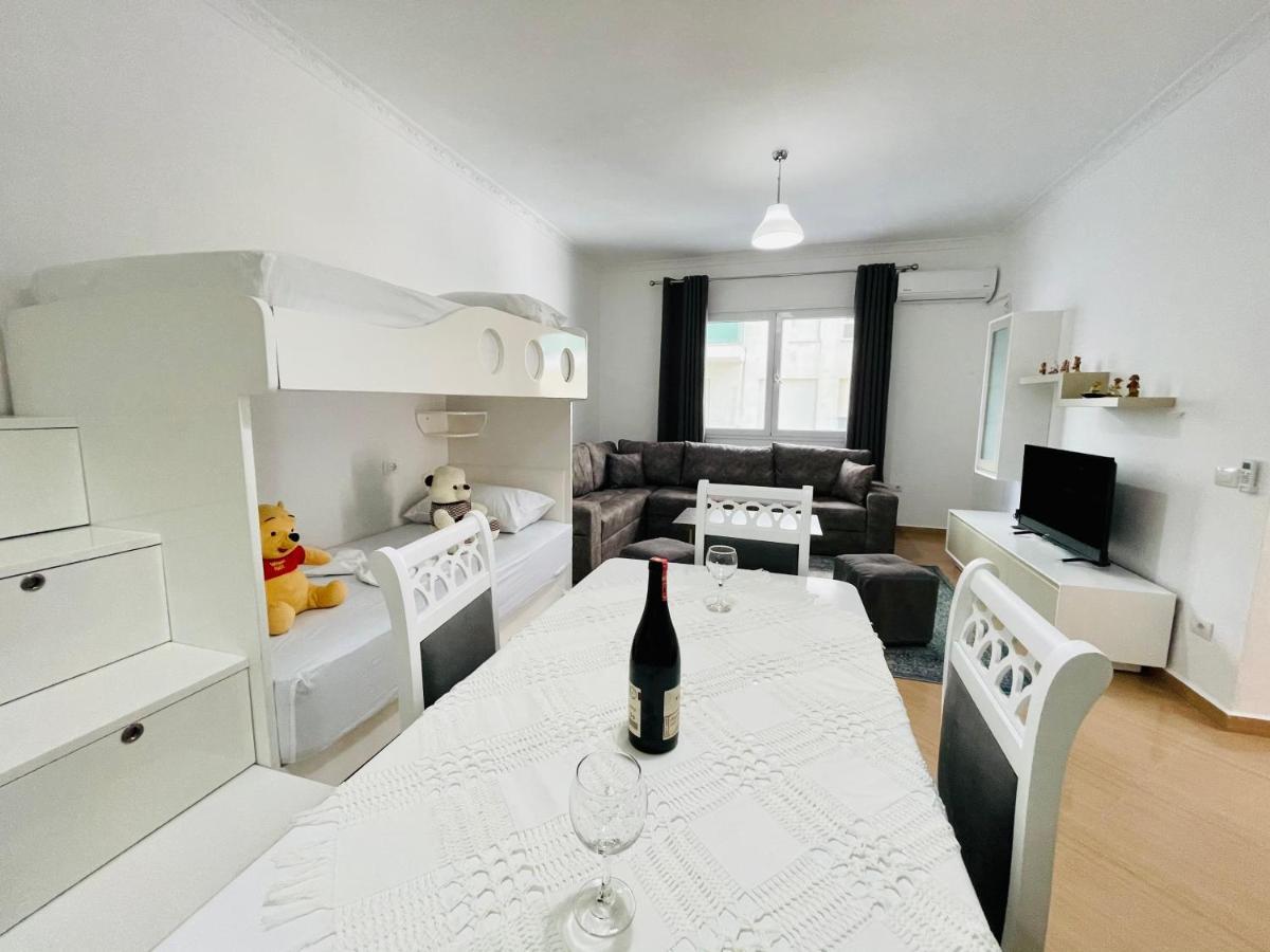 Vlorë Jico Travel - Bani Apartments מראה חיצוני תמונה